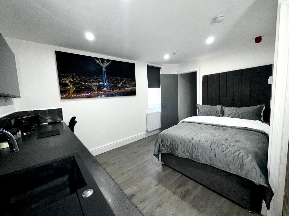 New Osborne Luxury Hottub And Jacuzzi Suites Blackpool Kamer foto