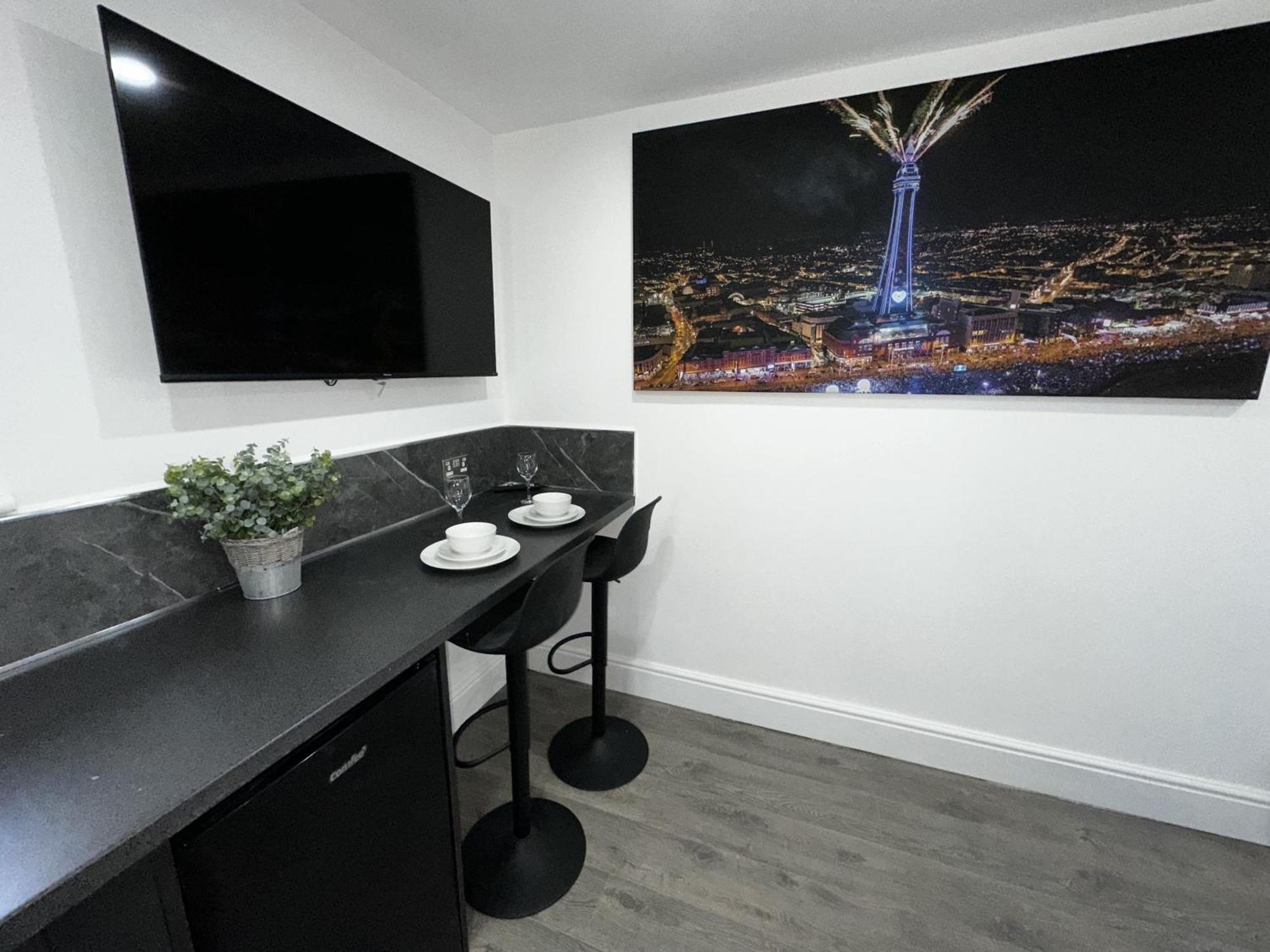 New Osborne Luxury Hottub And Jacuzzi Suites Blackpool Kamer foto